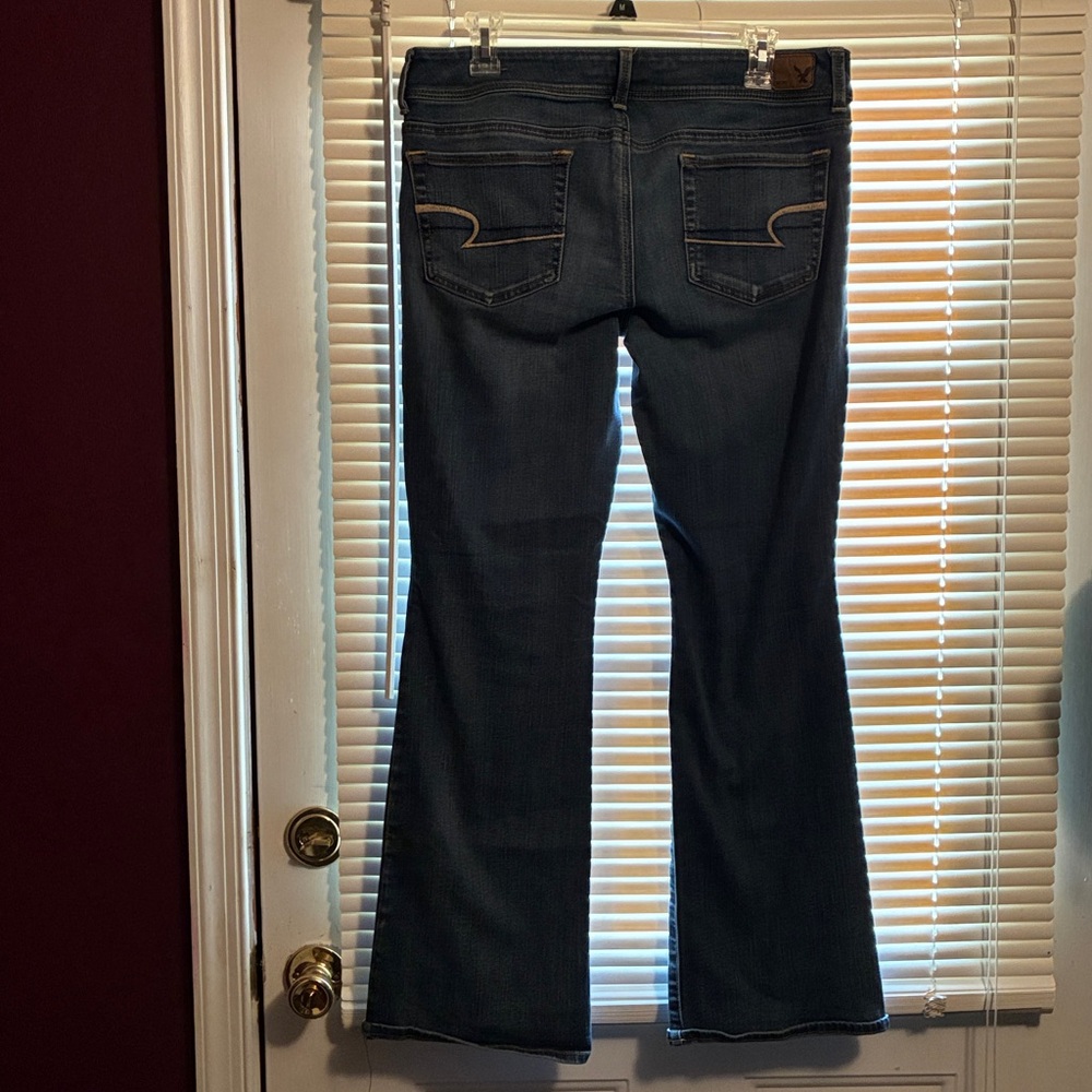 American Eagle Outfitters Women's Dark Blue Flare Jeans..low cut